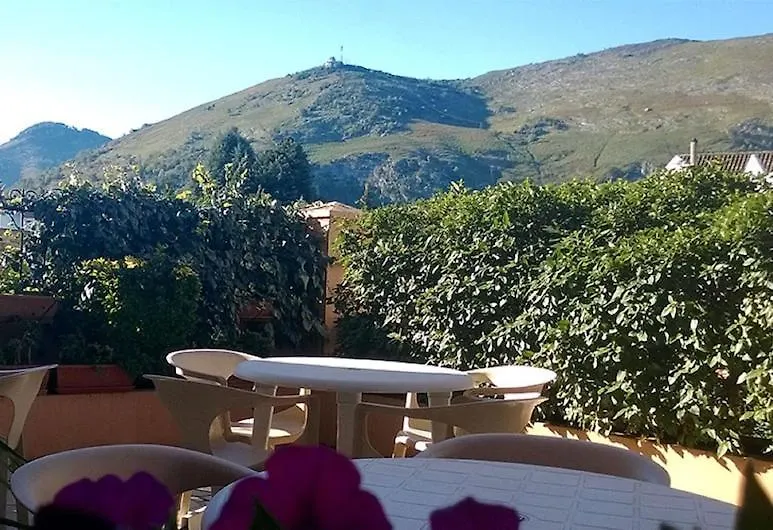 Hotel - Restaurant - Bar Saint Avit L Hotel Des Tchoumjeu Lourdes