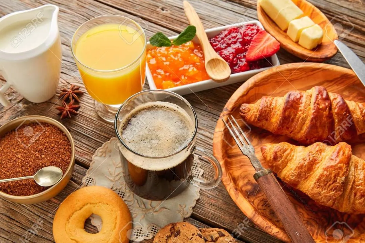 Hotel - Restaurant - Bar Saint Avit L Hotel Des Tchoumjeu Lourdes