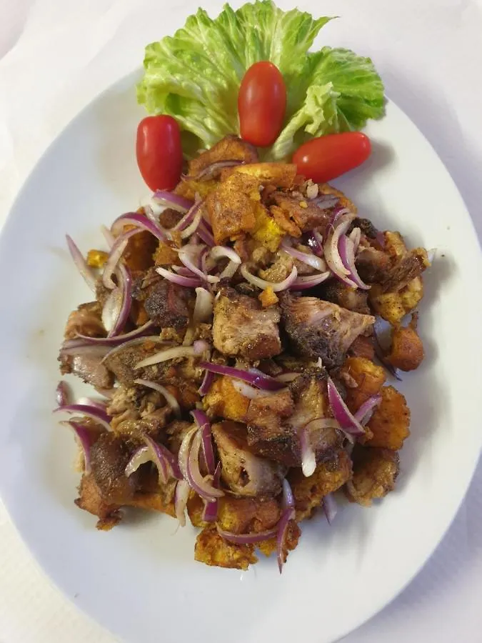 Hotel - Restaurant - Bar Saint Avit L Hotel Des Tchoumjeu Lourdes